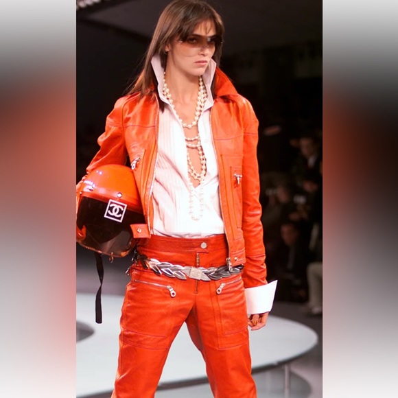 Chanel Spring 2002 Runway Laurel Leaf Silver Belt - Picture 8 of 13